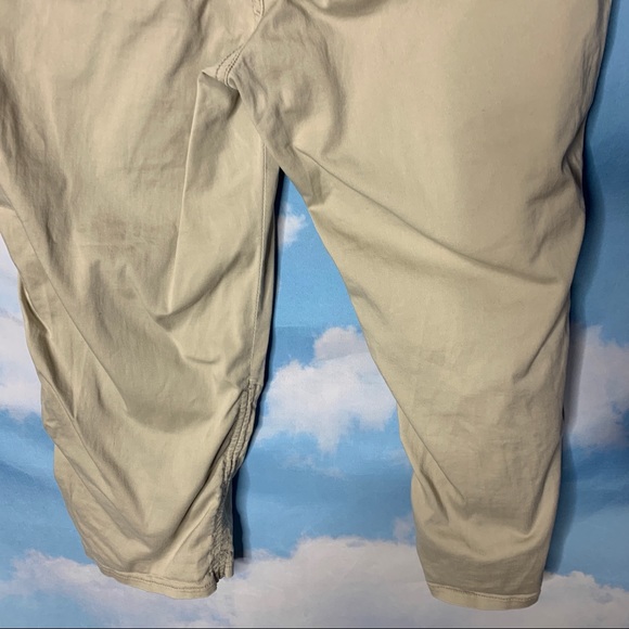 R4R- Khaki Capri size 13 - Picture 8 of 10